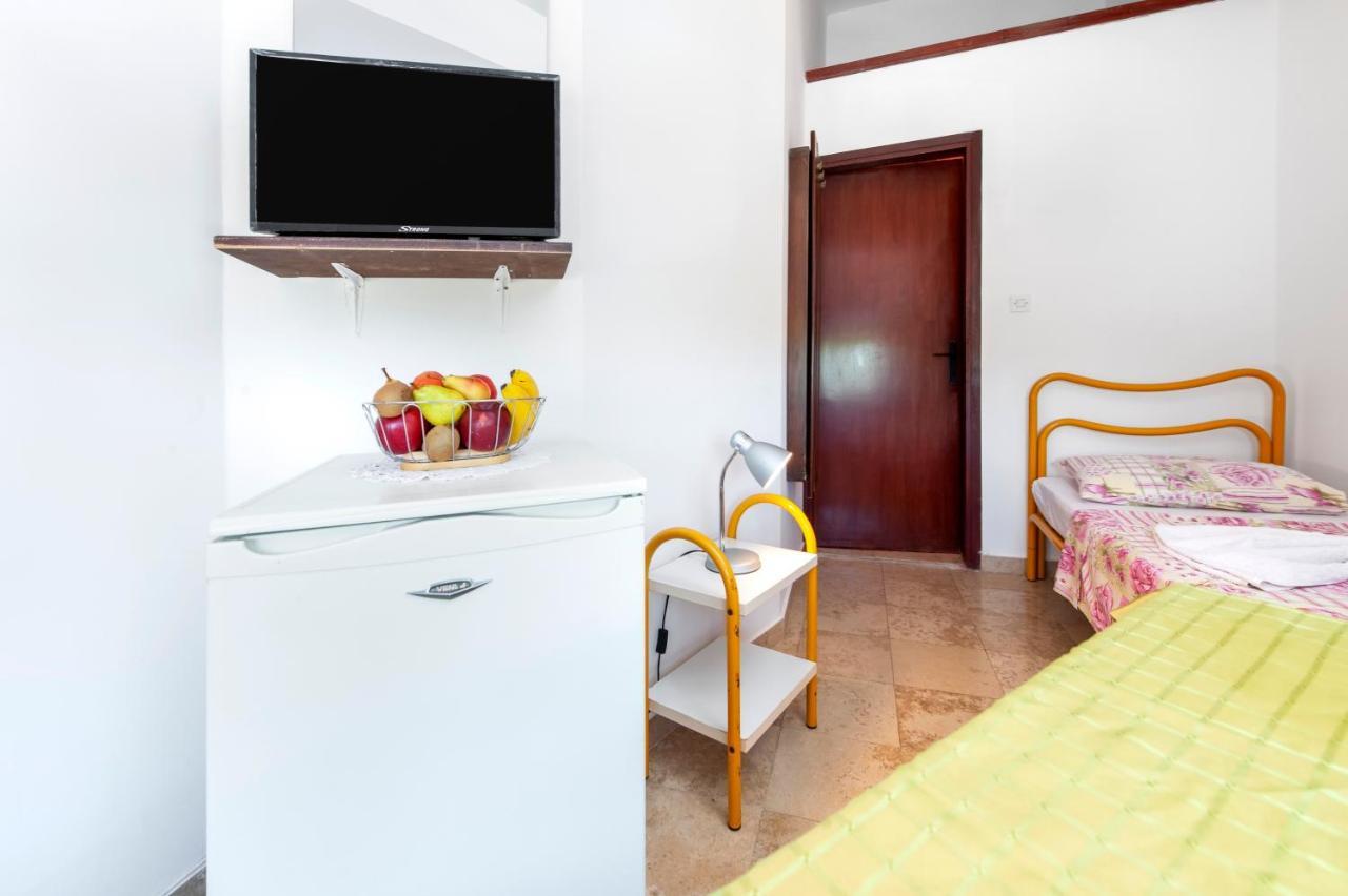 Near Beach And Rovinj Center 4 Apartman Kültér fotó