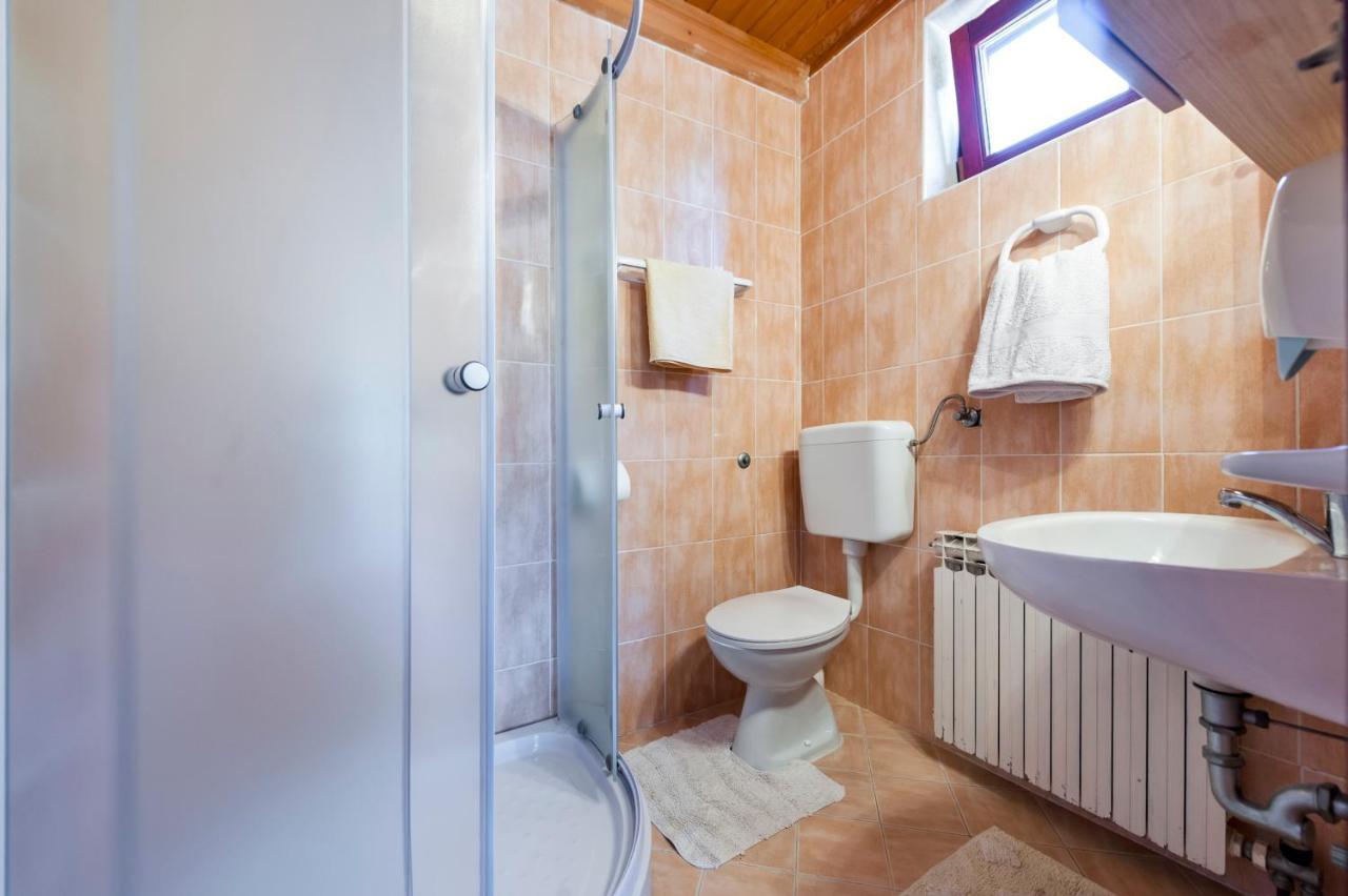 Near Beach And Rovinj Center 4 Apartman Kültér fotó