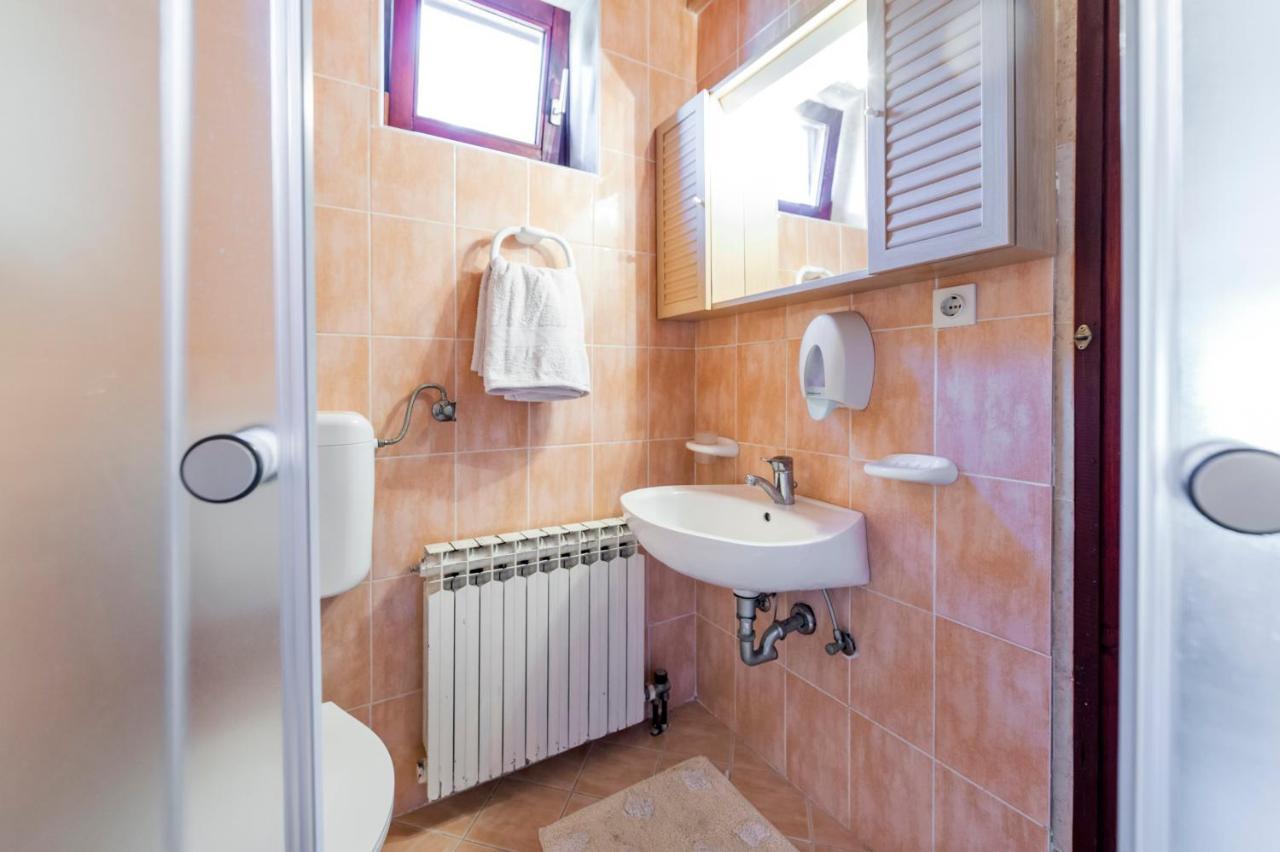 Near Beach And Rovinj Center 4 Apartman Kültér fotó